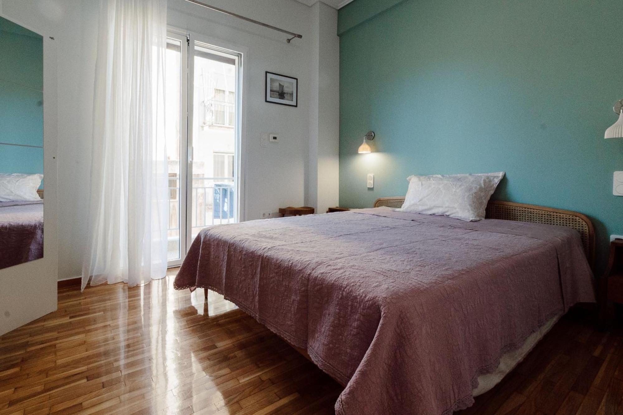 Blue Harbour House - Style Meets Comfort *